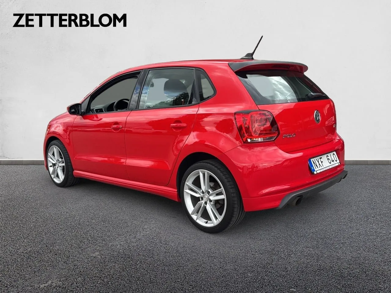 Vehicle image 2