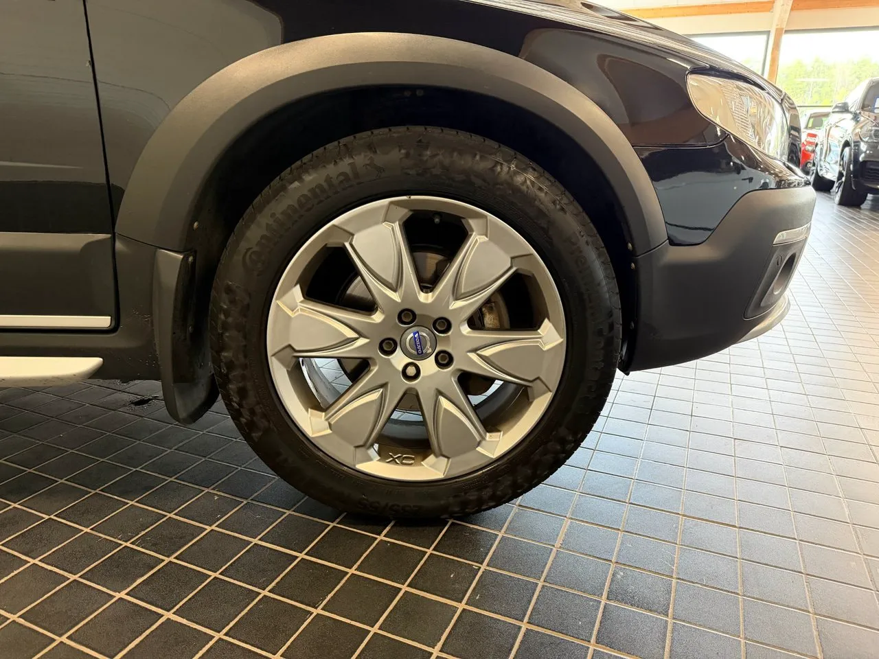 Vehicle image 21