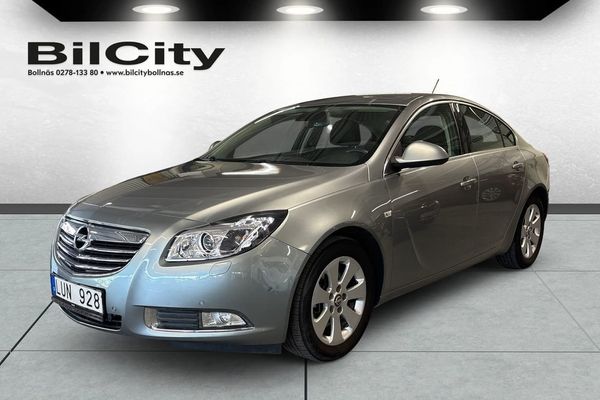 Opel Insignia 220 hk eco flex - 2011