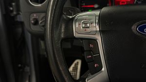 Ford Mondeo bild 18