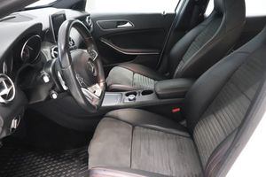 Mercedes GLA180 bild 7