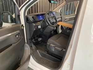 Peugeot e-Expert bild 19
