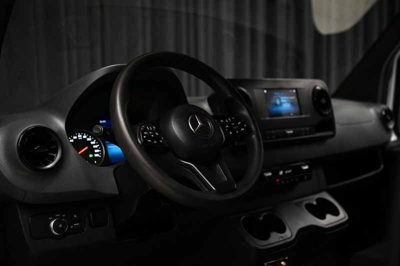 Mercedes Sprinter bild 18