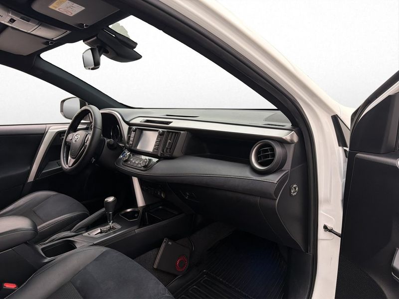 Toyota RAV4 bild 25