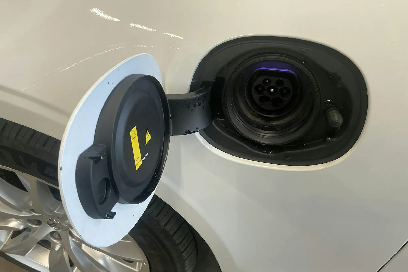 Vehicle image 22