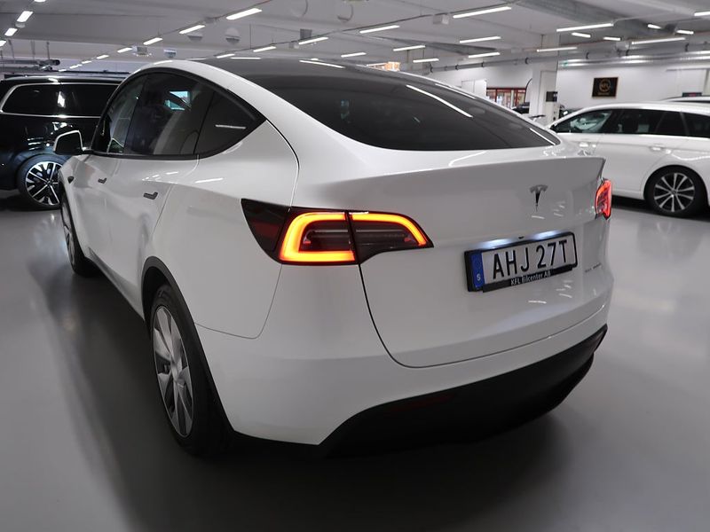 Tesla Model Y bild 10