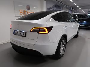 Tesla Model Y bild 8