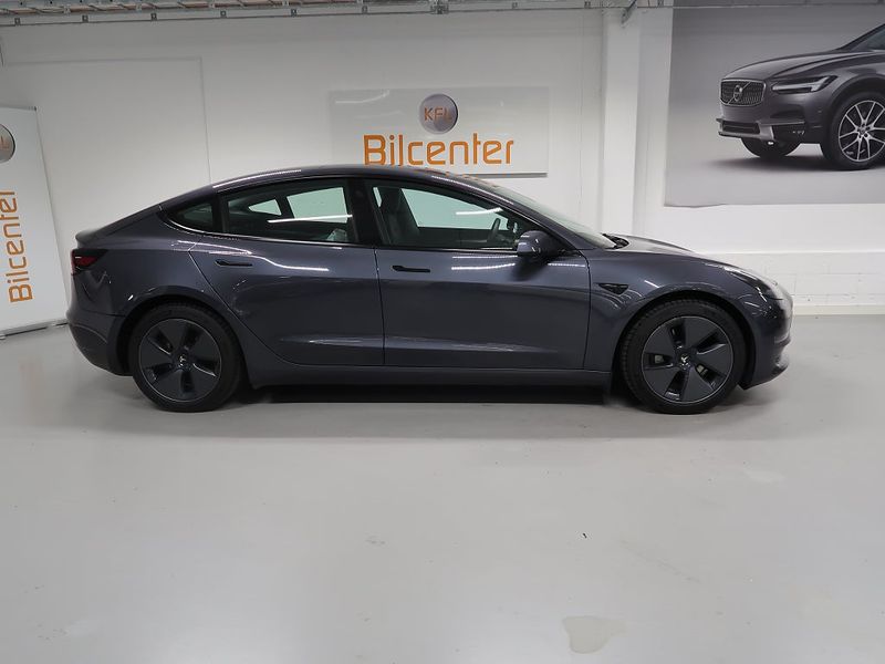 Tesla Model 3 bild 7