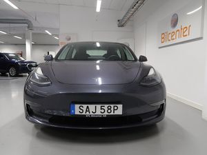 Tesla Model 3 bild 12
