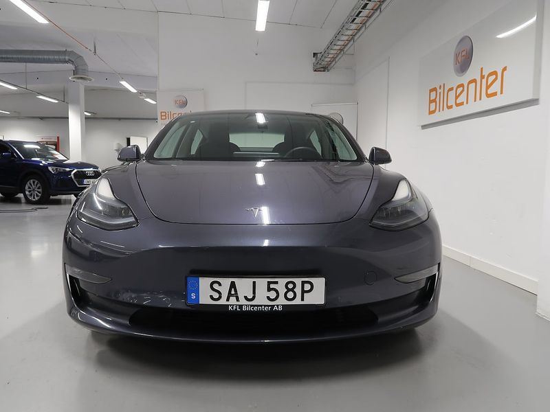Tesla Model 3 bild 12