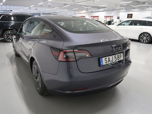 Tesla Model 3 bild 10