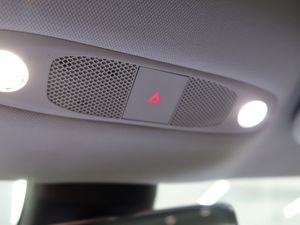 Tesla Model 3 bild 35