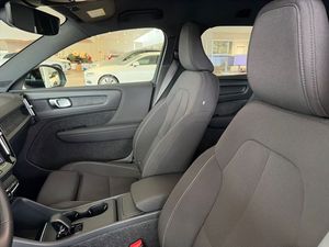 Volvo EX40 bild 10