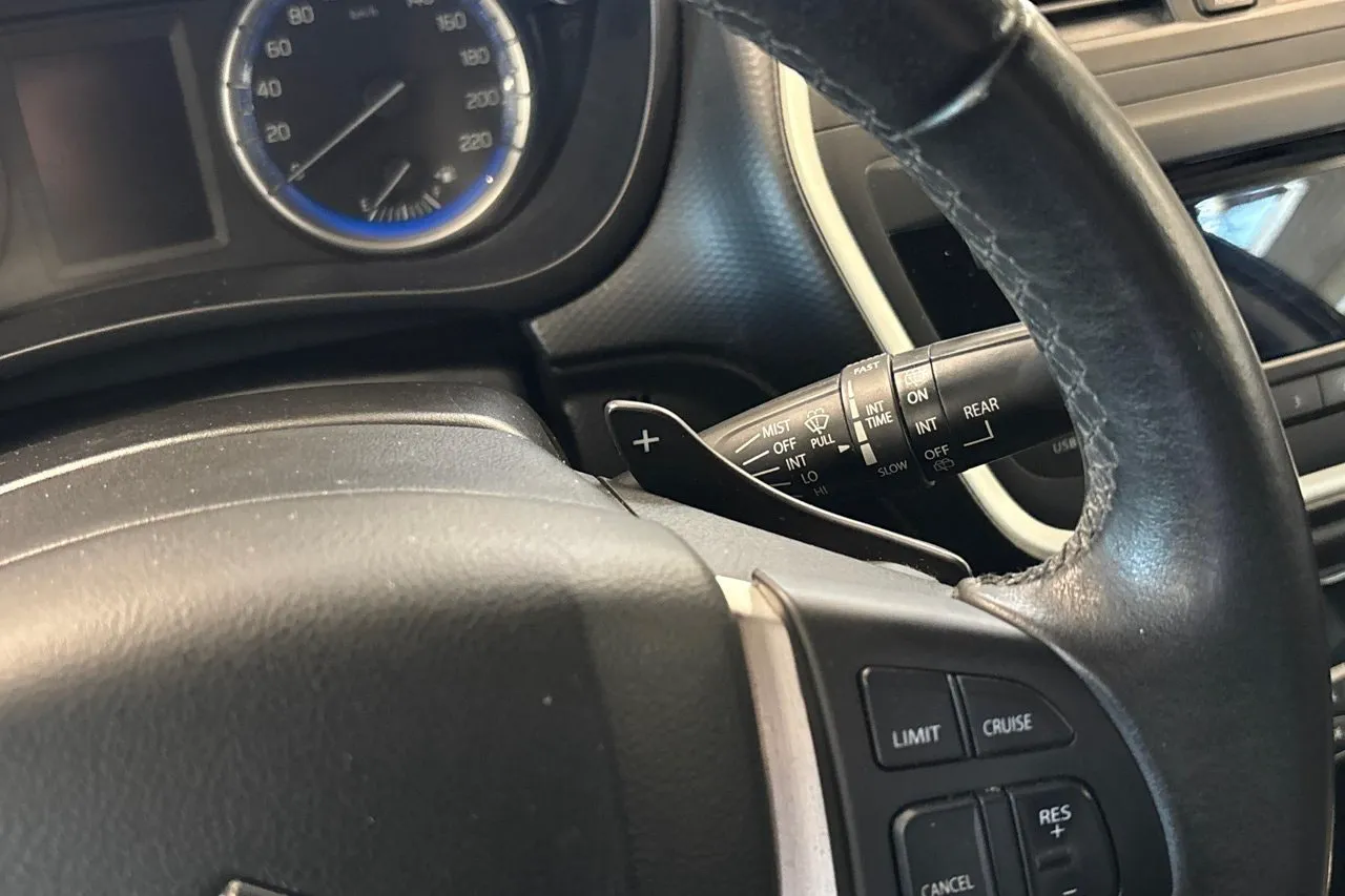 Vehicle image 20