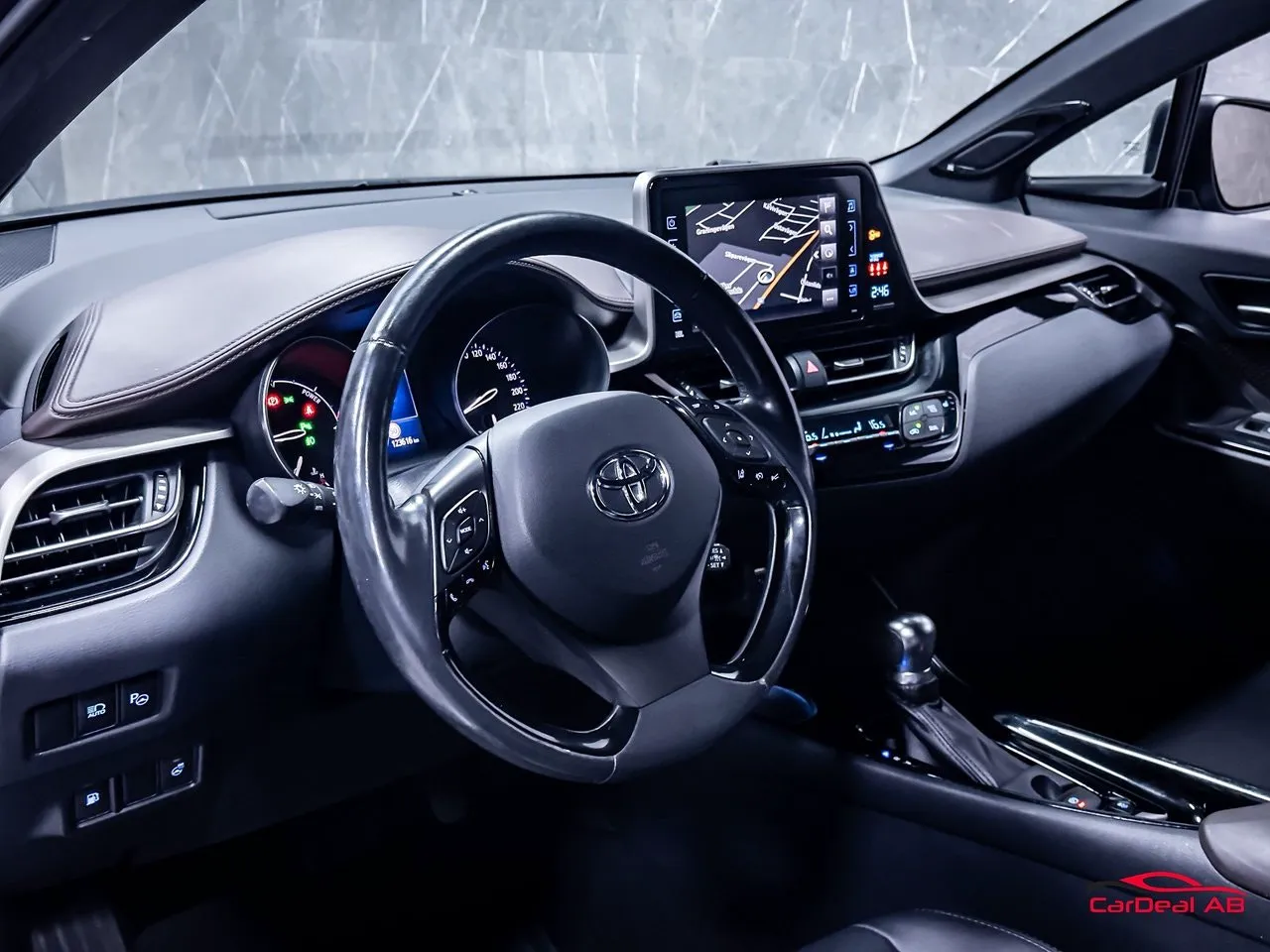 Vehicle image 11