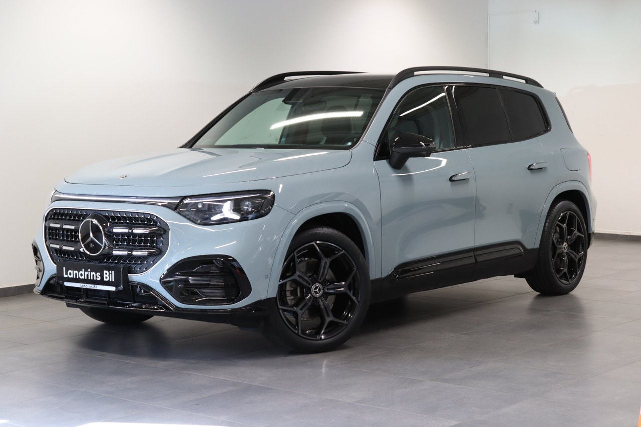 Mercedes GLB220