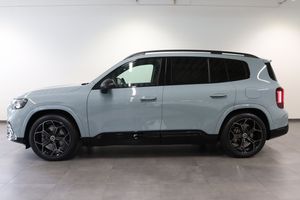 Mercedes GLB220 bild 3