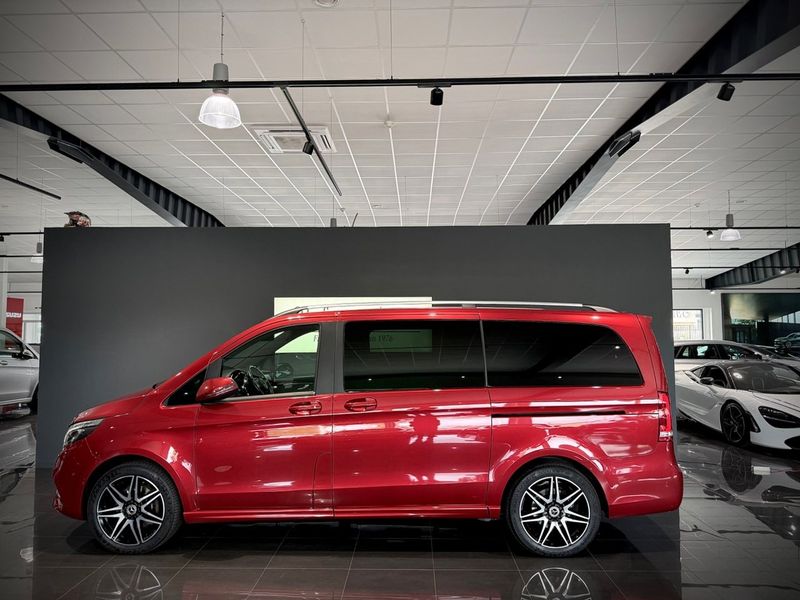 Mercedes V300 bild 2
