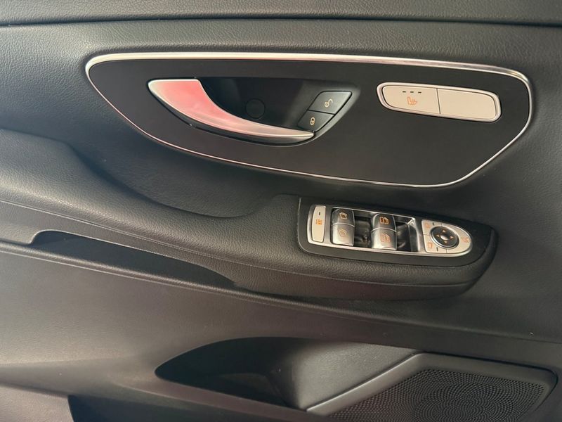 Mercedes V300 bild 17