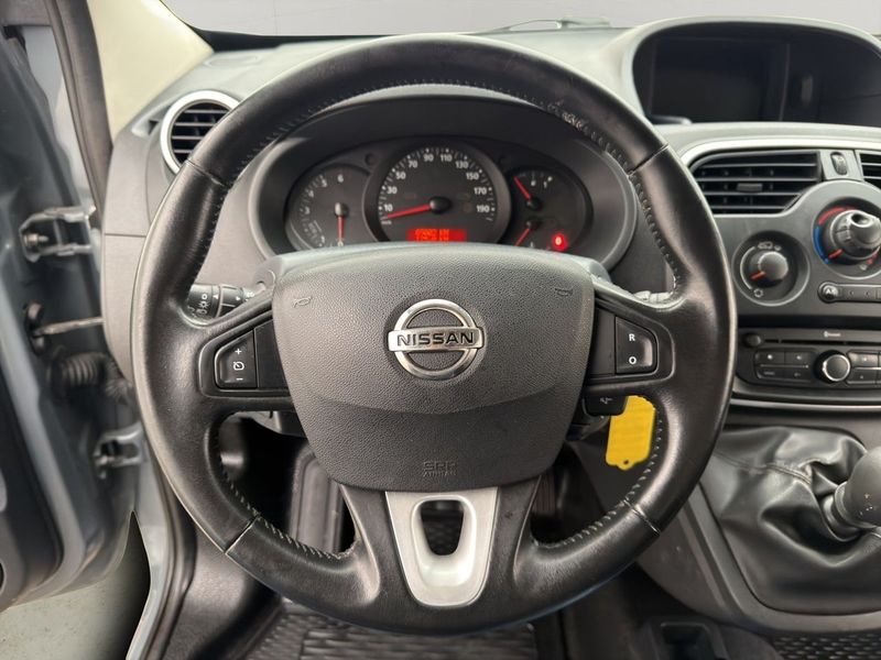 Nissan NV250 bild 15