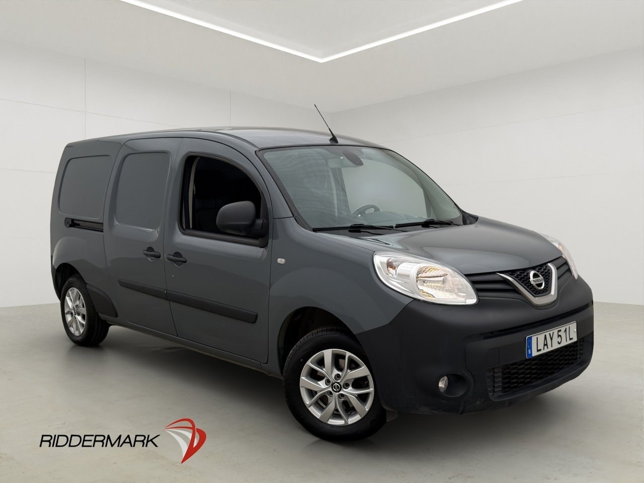 Nissan NV250
