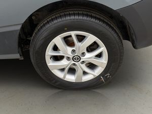 Nissan NV250 bild 28