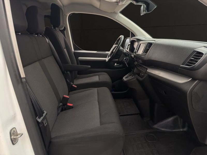 Opel Vivaro bild 26