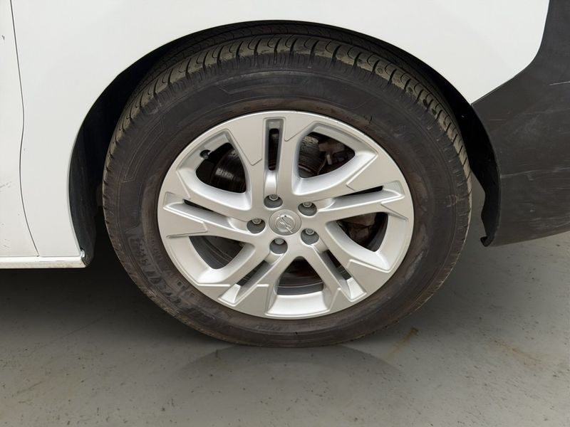 Opel Vivaro bild 32