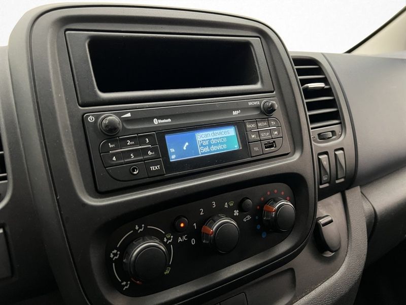 Opel Vivaro bild 20