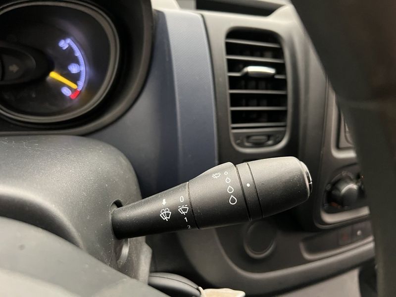 Opel Vivaro bild 19