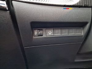 Peugeot 208 bild 18