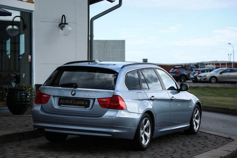 BMW 320 bild 8