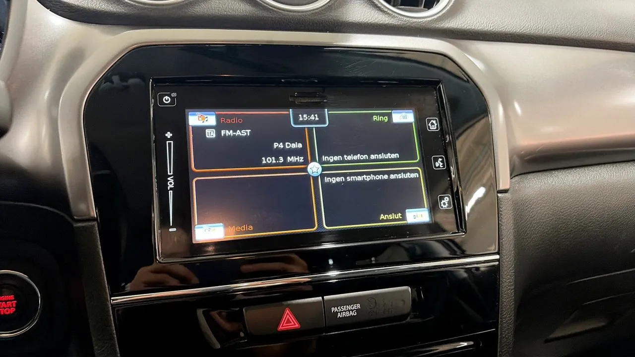 Vehicle image 8