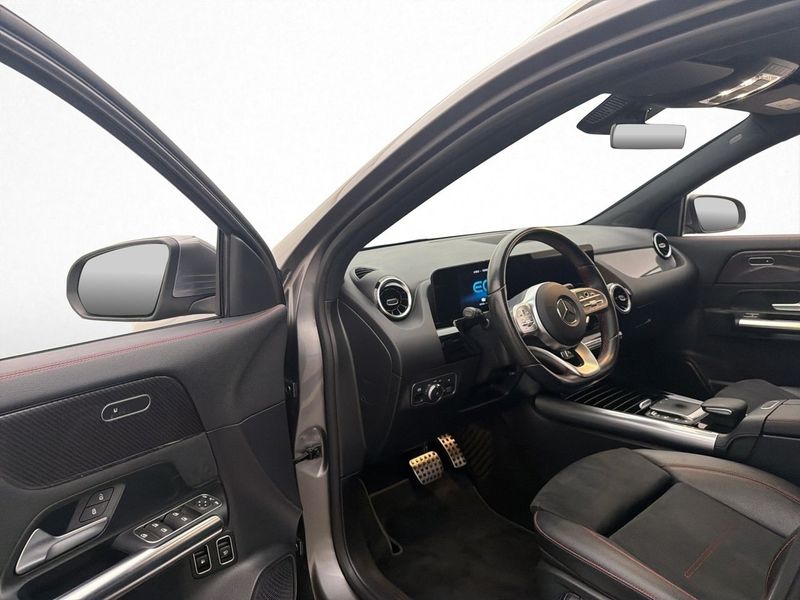 Mercedes GLA250 bild 8