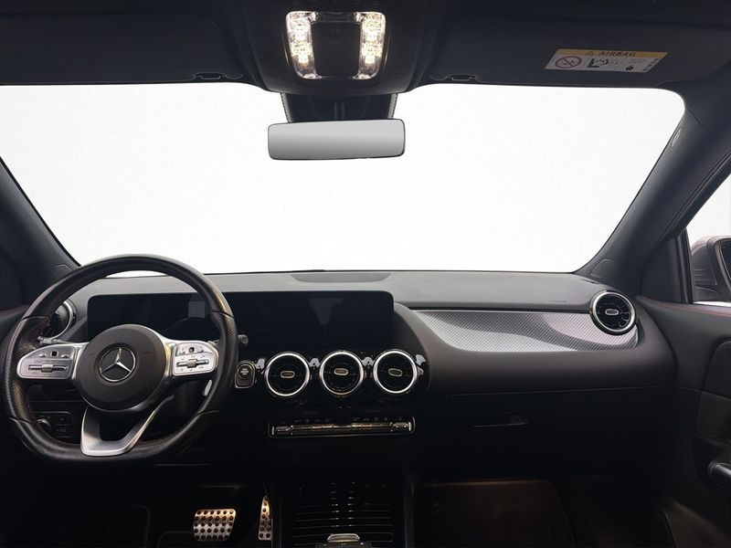 Mercedes GLA250 bild 14