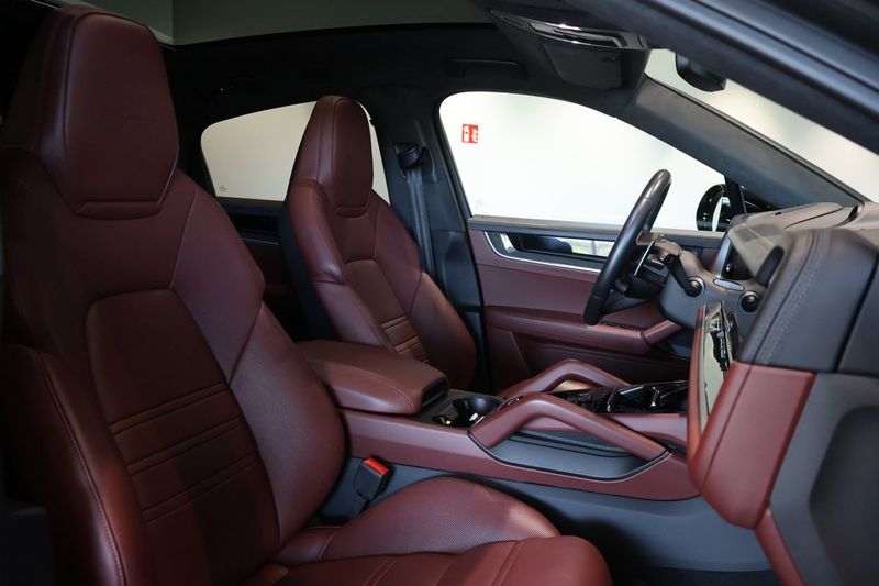 Porsche Cayenne bild 18
