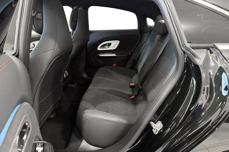 Mercedes CLA250 bild 8