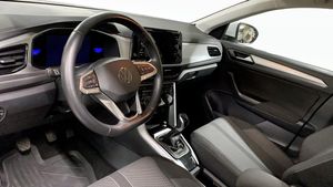 Volkswagen T-Roc bild 7