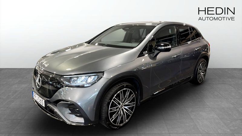 Mercedes EQE43 SUV bild 12
