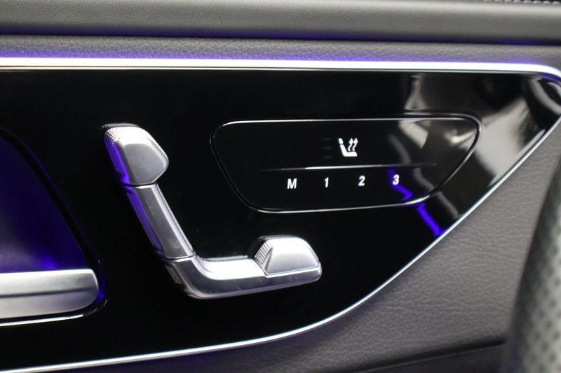 Mercedes C300 bild 17
