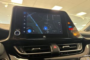 Toyota C-HR bild 15