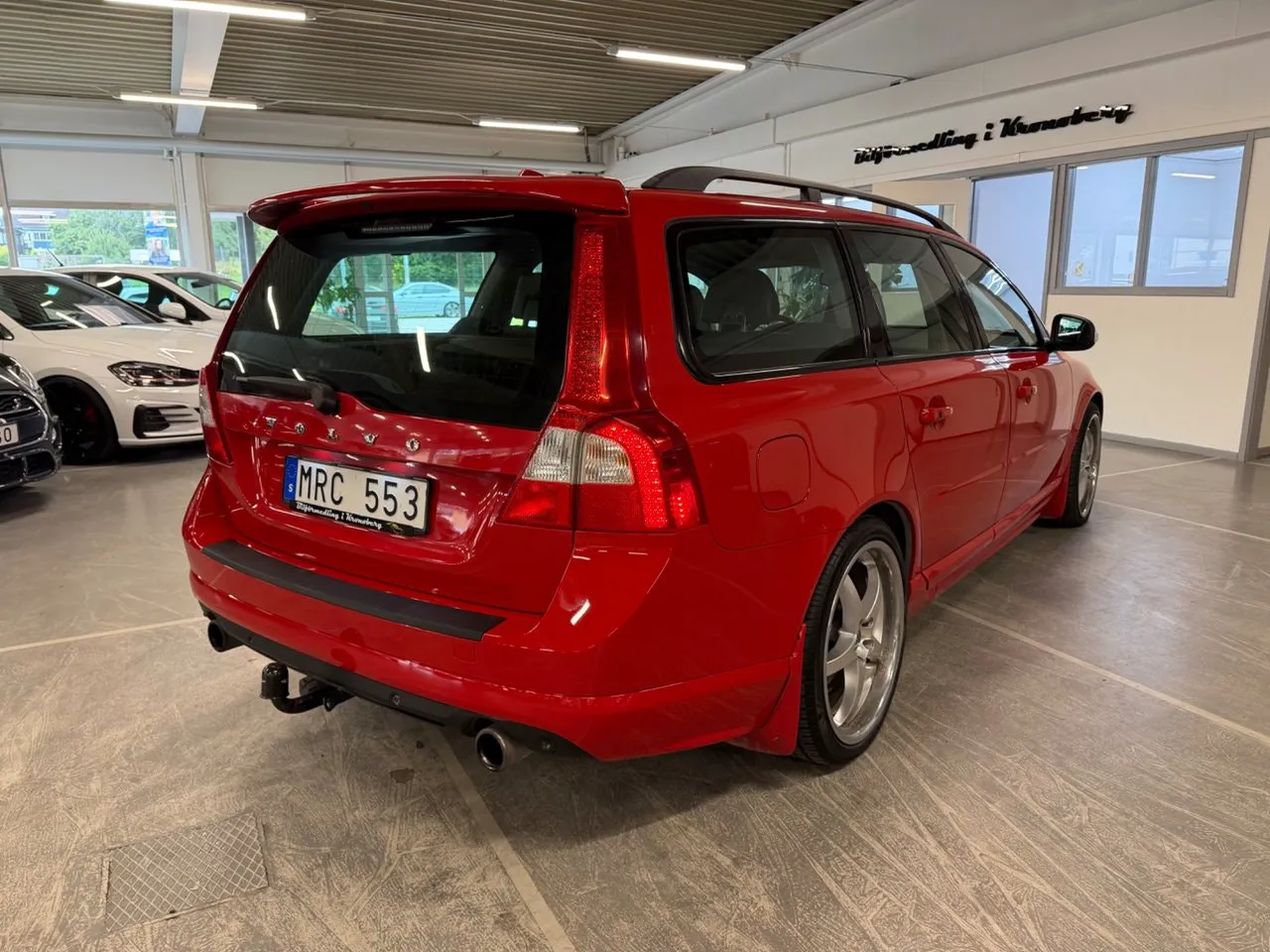 Vehicle image 2