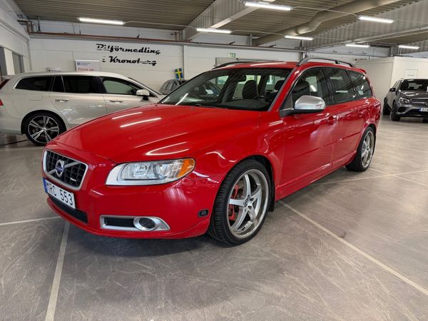 Volvo V70 2.5FT R-Design 231hk Dragkrok Skinn Nyservad Nybesikt - 2011