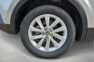 Toyota C-HR bild 16