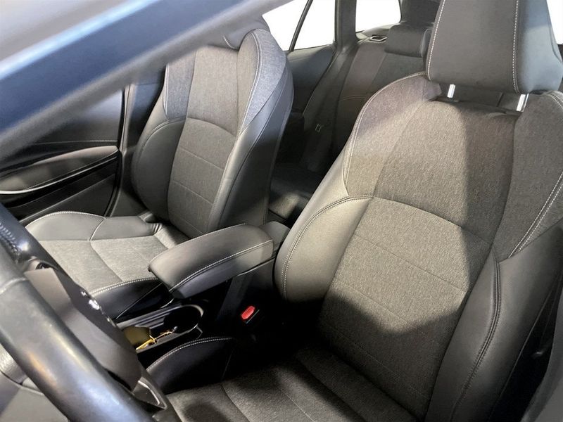 Toyota Corolla bild 5