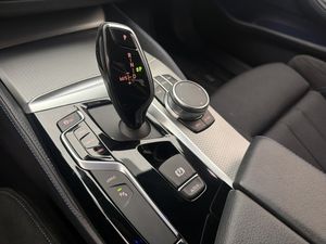 BMW 530 bild 21