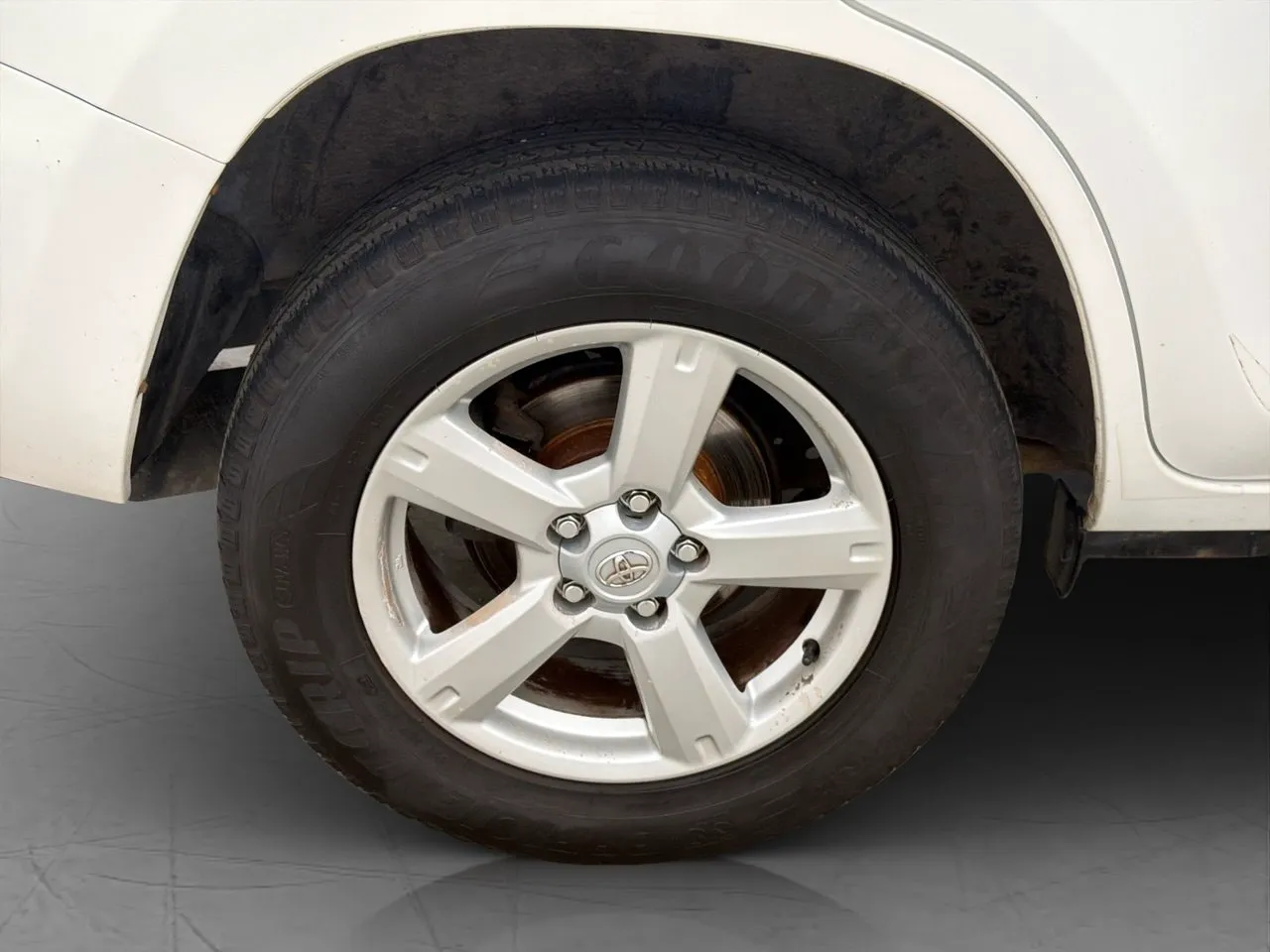 Vehicle image 22