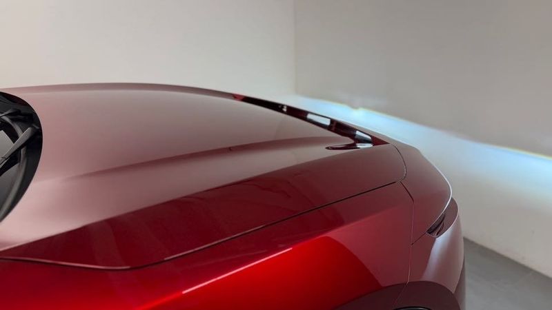 Mazda CX-6e bild 19