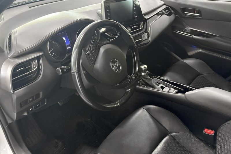 Toyota C-HR bild 7