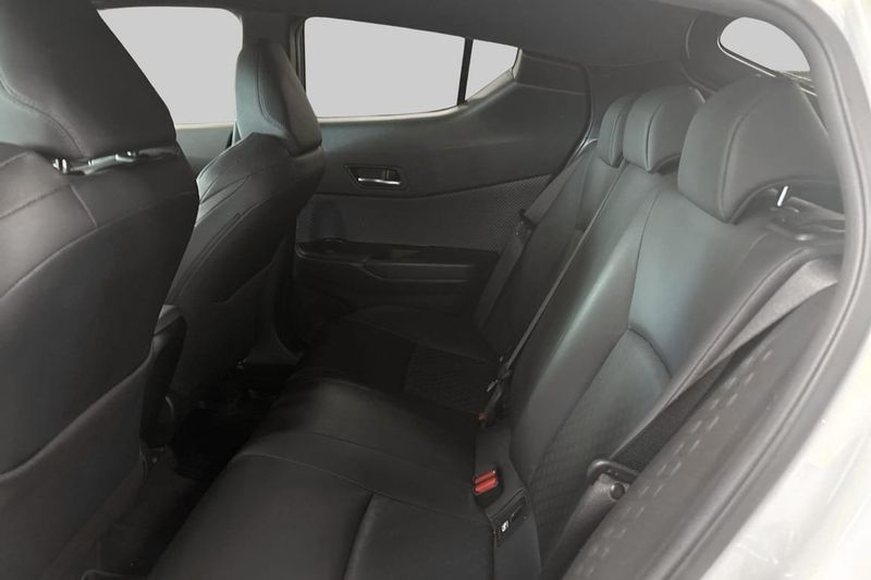 Toyota C-HR bild 21